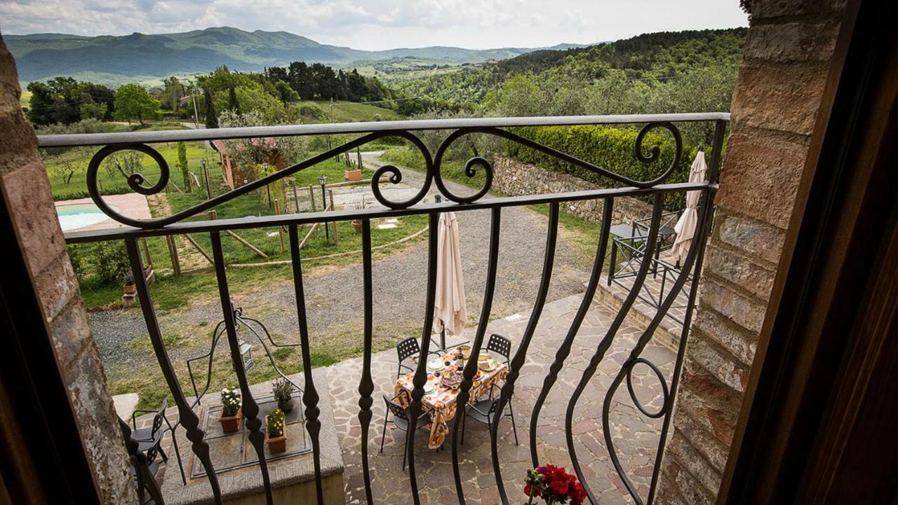 Borgo Pie' Di Gamboi Villa Chianni Luaran gambar